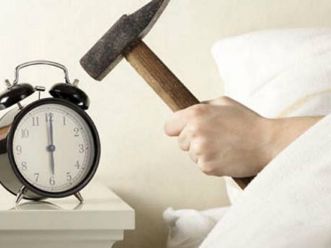 8 κόλπα για να αντιμετωπίσετε το πρωινό ξύπνημα