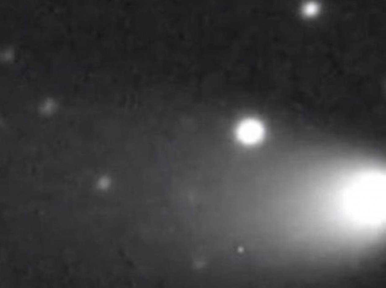 Φωτεινό το πέρασμα του κομήτη Pan-STARRS πάνω από τη Γη