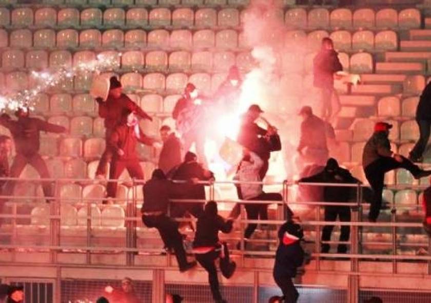 Δύο τραυματίες από επεισόδια στο γήπεδο του Πανελληνίου