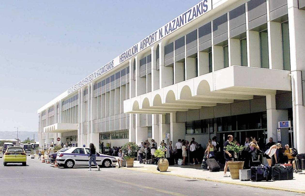 Ηράκλειο: Επέστρεψαν στο «Ελ. Βενιζέλος» 2 πτήσεις λόγω ισχυρών ανέμων