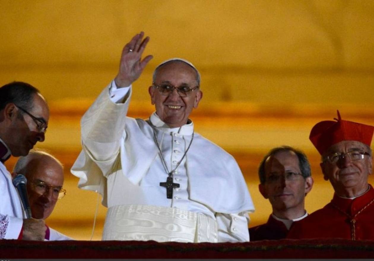 Νέος Πάπας: Μην έρθετε στη Ρώμη, δώστε τα χρήματα στους φτωχούς