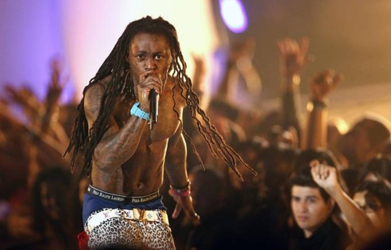 Σε κρίσιμη κατάσταση νοσηλεύεται ο ράπερ Lil Wayne