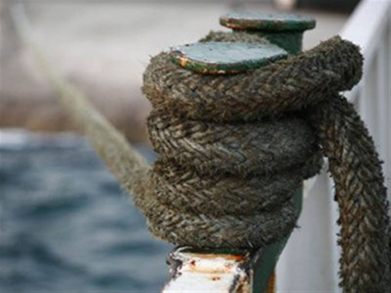 Προβλήματα στις θαλάσσιες συγκοινωνίες λόγω ισχυρών ανέμων