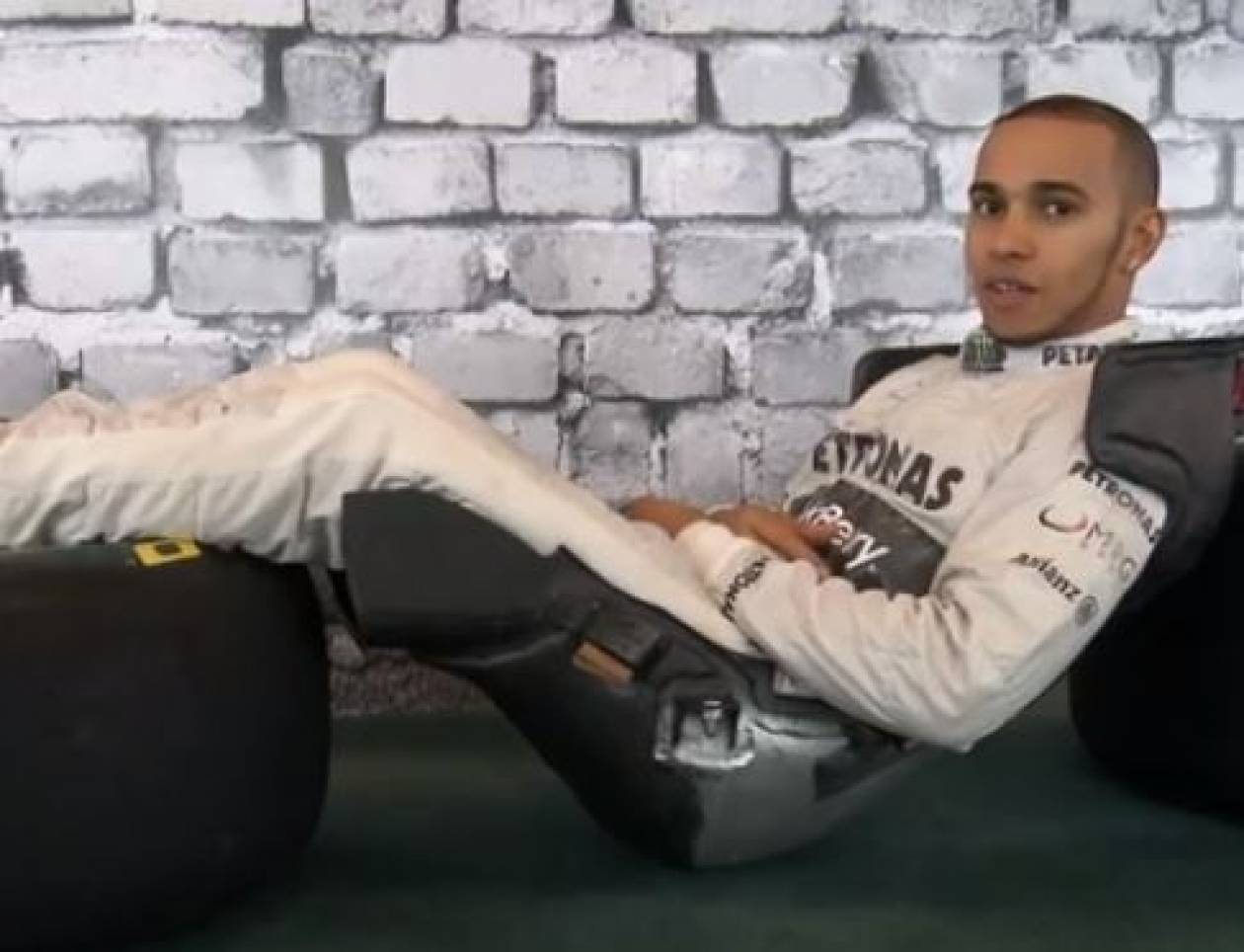 Βίντεο:Πόσο άνετα κάθεται ένας οδηγός της F1 στο μονοθέσιο του;