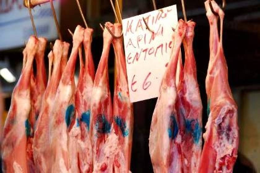 Οι κτηνοτρόφοι δεν πωλούν κάτω των 6 ευρώ/κιλό τα αμνοερίφια