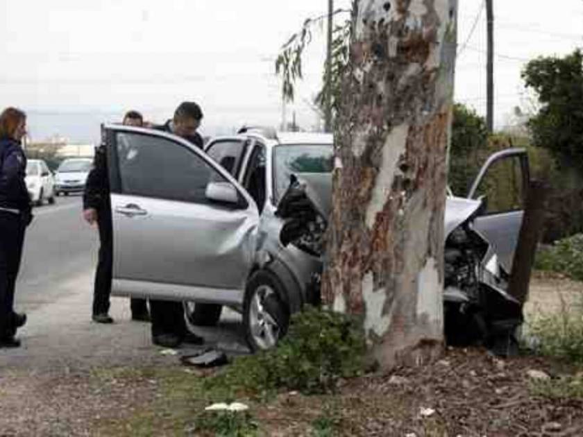 Τρόμος στην Κρήτη: Αυτοκίνητο με παιδιά καρφώθηκε σε δέντρο