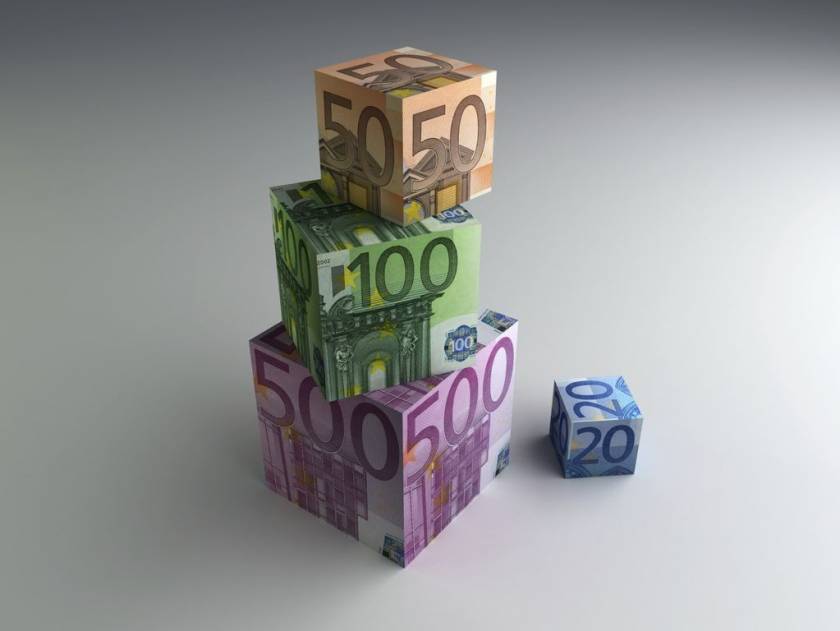 ΥΠΟΙΚ: Στα 1,36 δισ. ευρώ το έλλειμμα