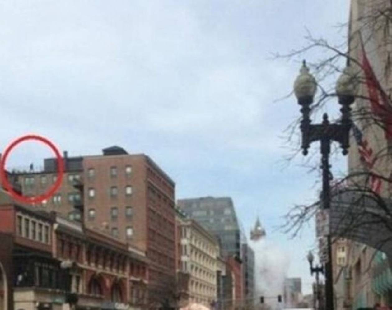Nτοκουμέντο: To FBI αναζητά τον άνδρα σε οροφή κτηρίου στη Βοστώνη