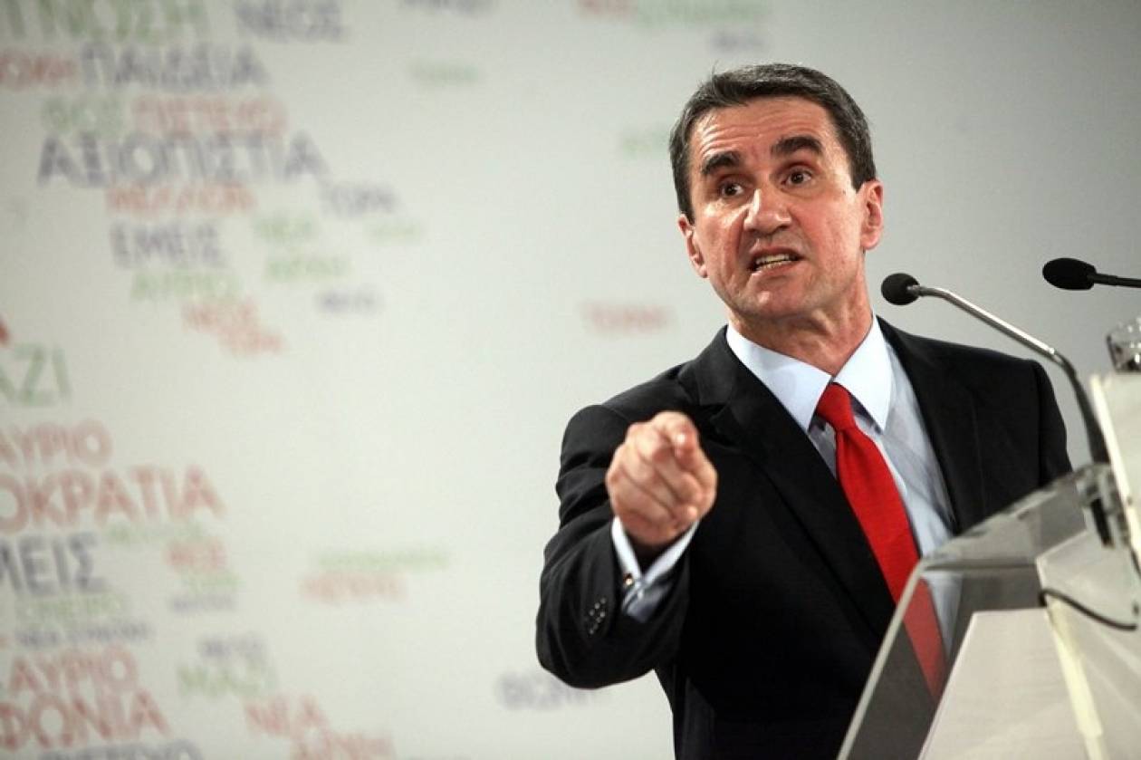 Λοβέρδος: Είμαστε κάτι ανάμεσα σε ΝΔ και ΣΥΡΙΖΑ