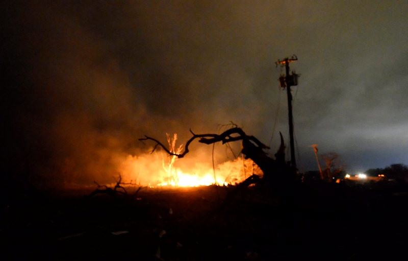 Έκρηξη στο Τέξας: Εικόνες ολικής καταστροφής