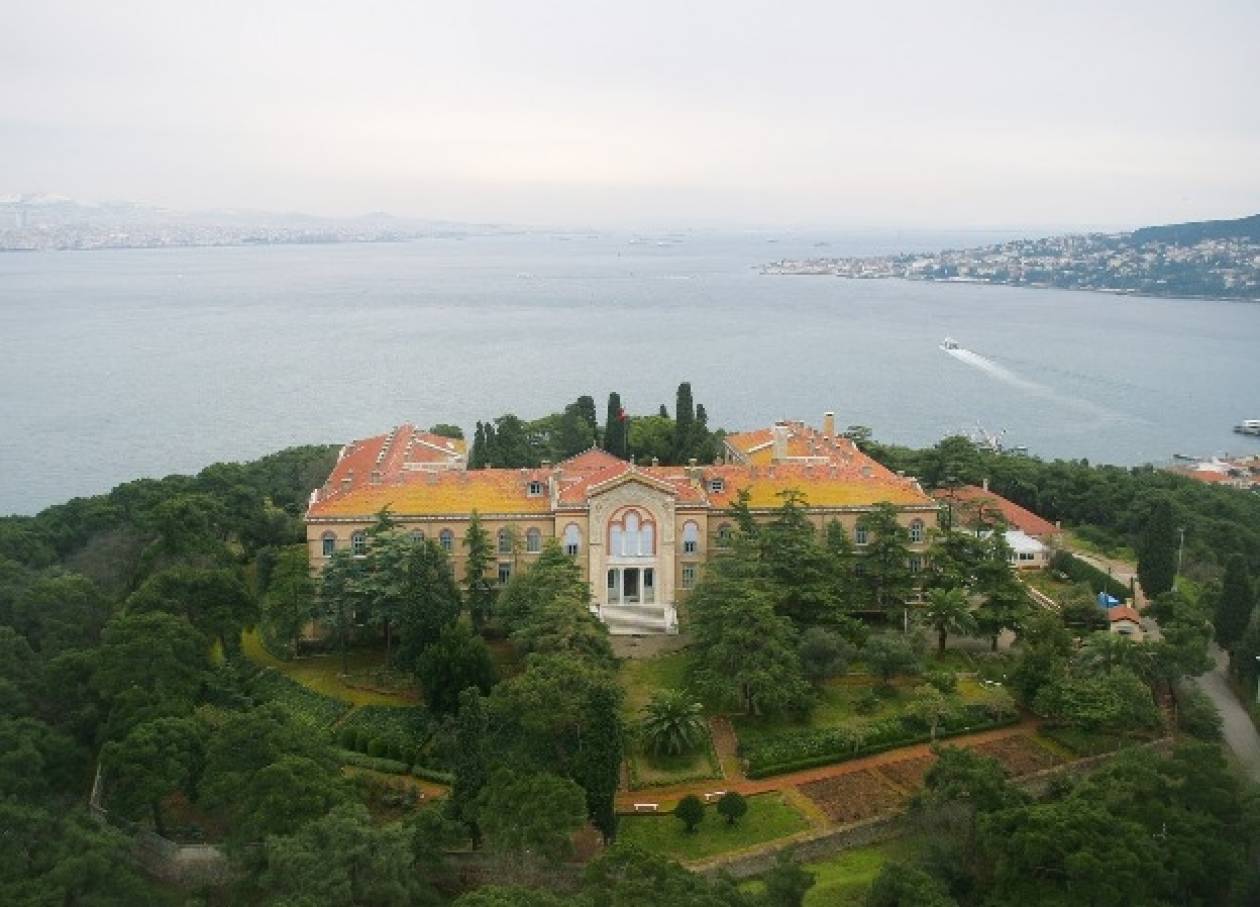 ΗΠΑ προς Τουρκία: Ανοίξτε τη Θεολογική Σχολή της Χάλκης