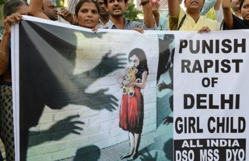 Ινδία: Συνέλαβαν έναν ακόμα άνδρα για το βιασμό της 5χρονης