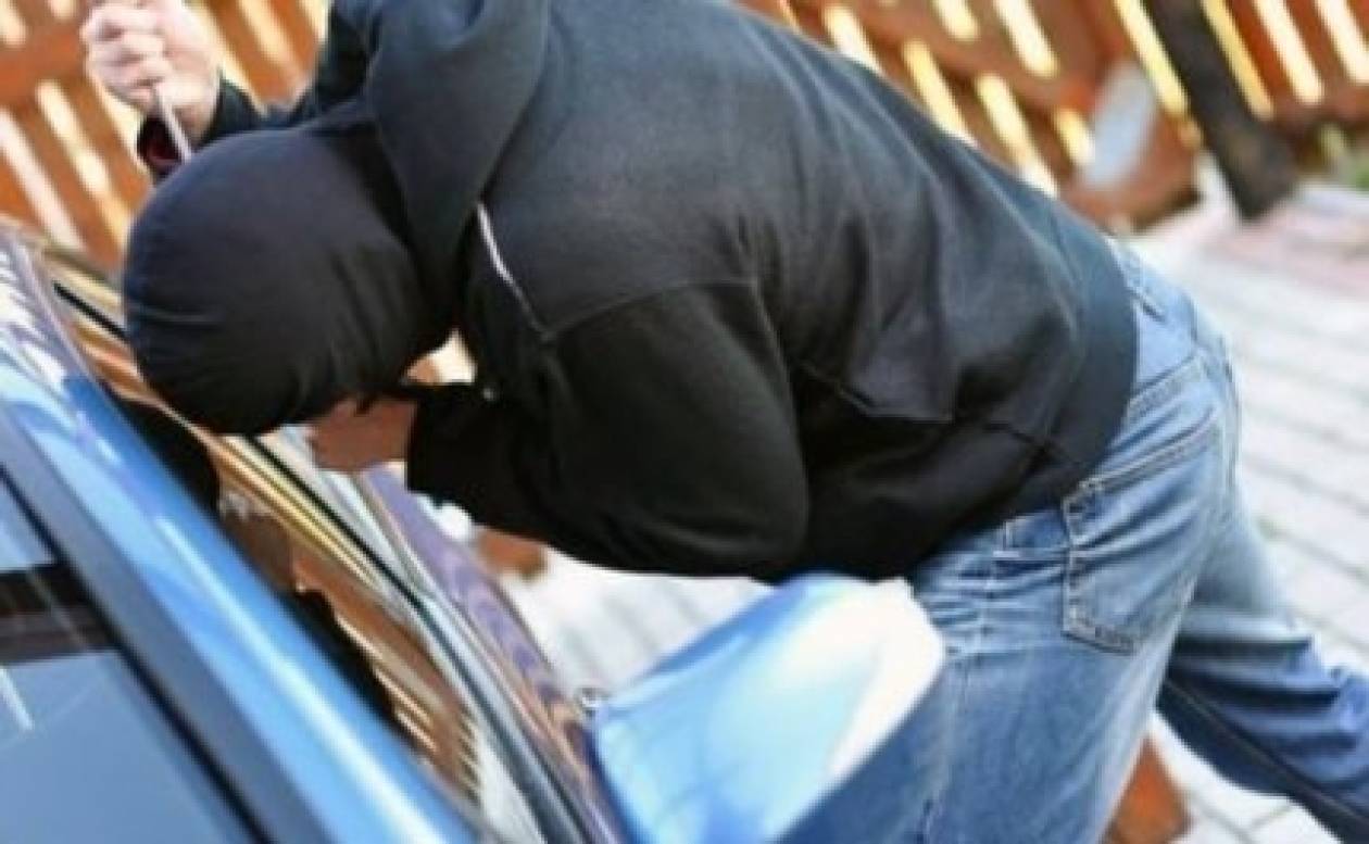 Βέροια: Εξιχνίαση υπόθεσης κλοπής αυτοκινήτων
