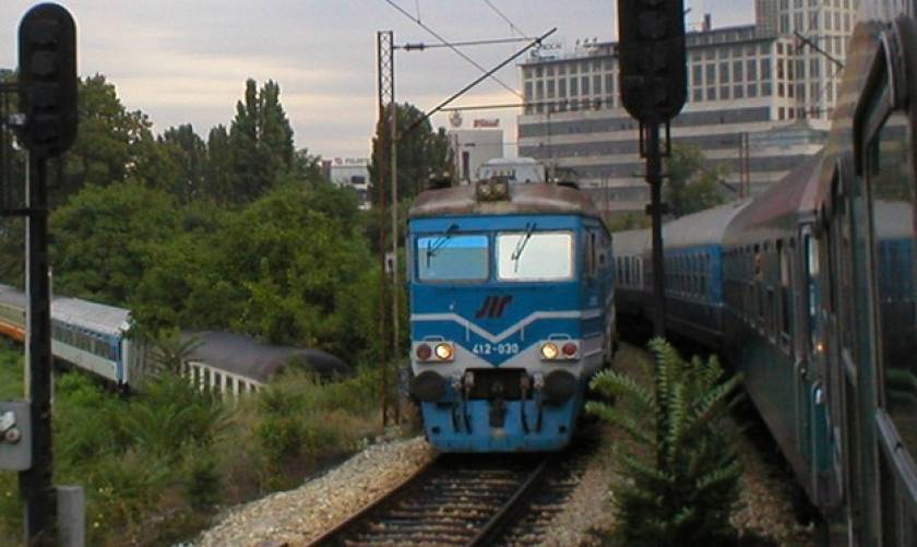 22 τραυματίες από σύγκρουση επιβατικών τρένων στο Βελιγράδι