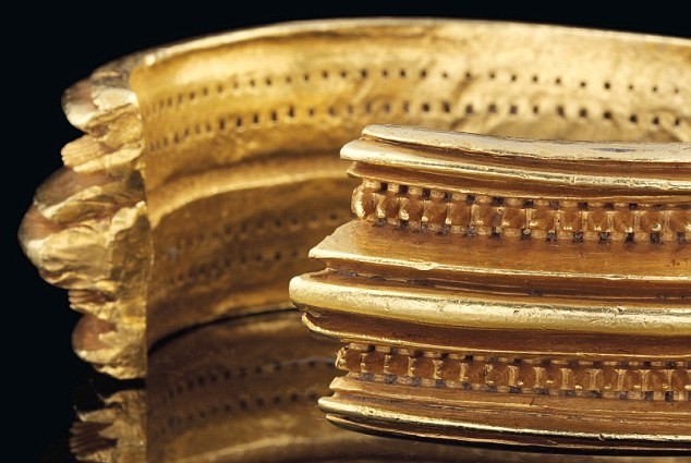 Στο σφυρί βραχιόλι 3.000 ετών- Δείτε πόσο πουλήθηκε