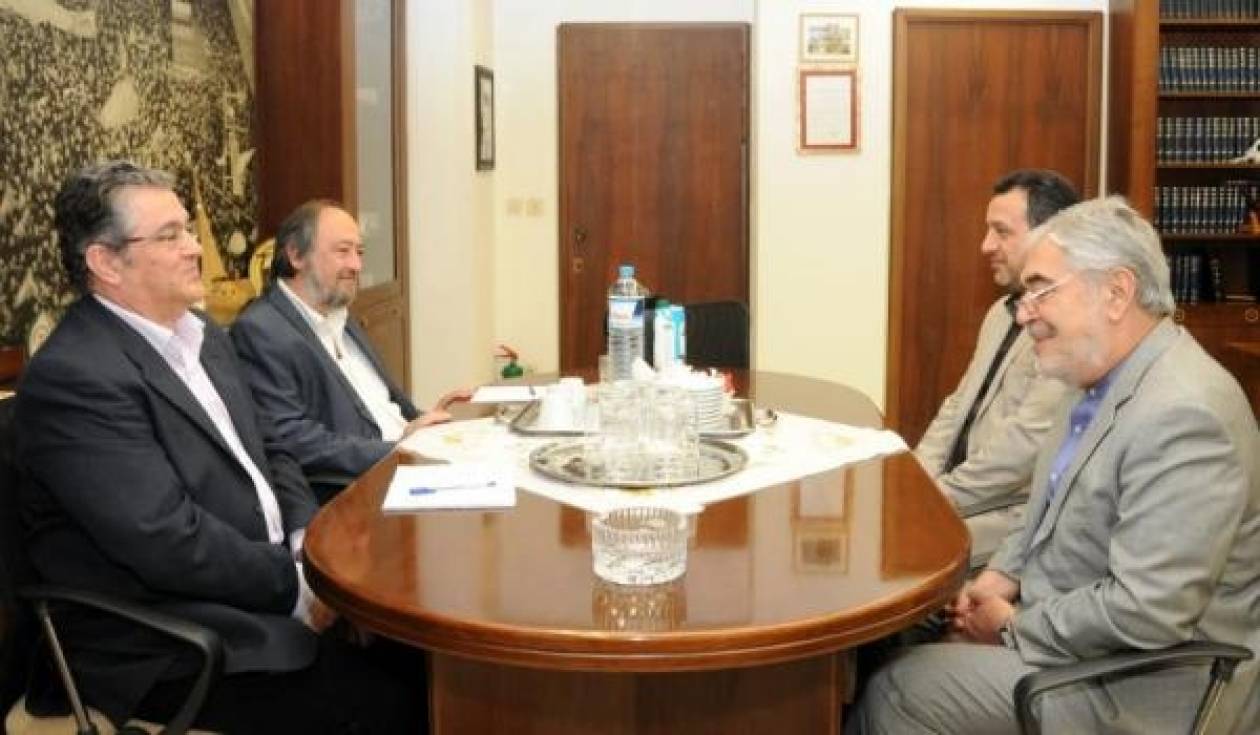 Συνάντηση αντιπροσωπείας του ΚΚΕ με τον πρέσβη του Ιράν