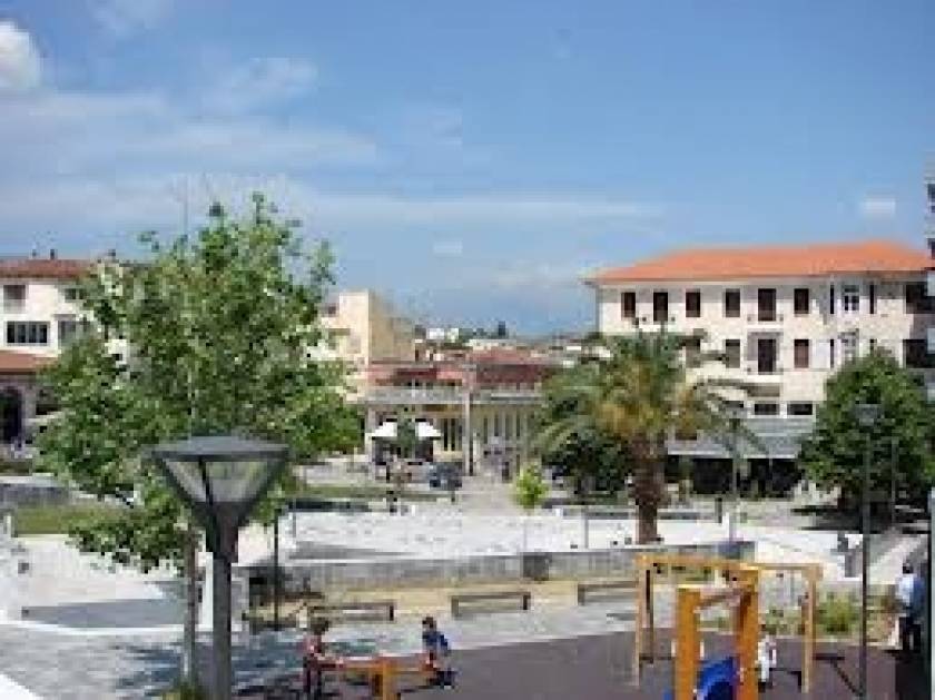 Λουκέτο σε τέσσερις καφετέριες θέλει να βάλει ο Δήμος Λεβαδέων