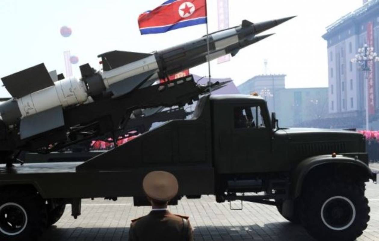 Η Βόρεια Κορέα εκτόξευσε τρεις πυραύλους