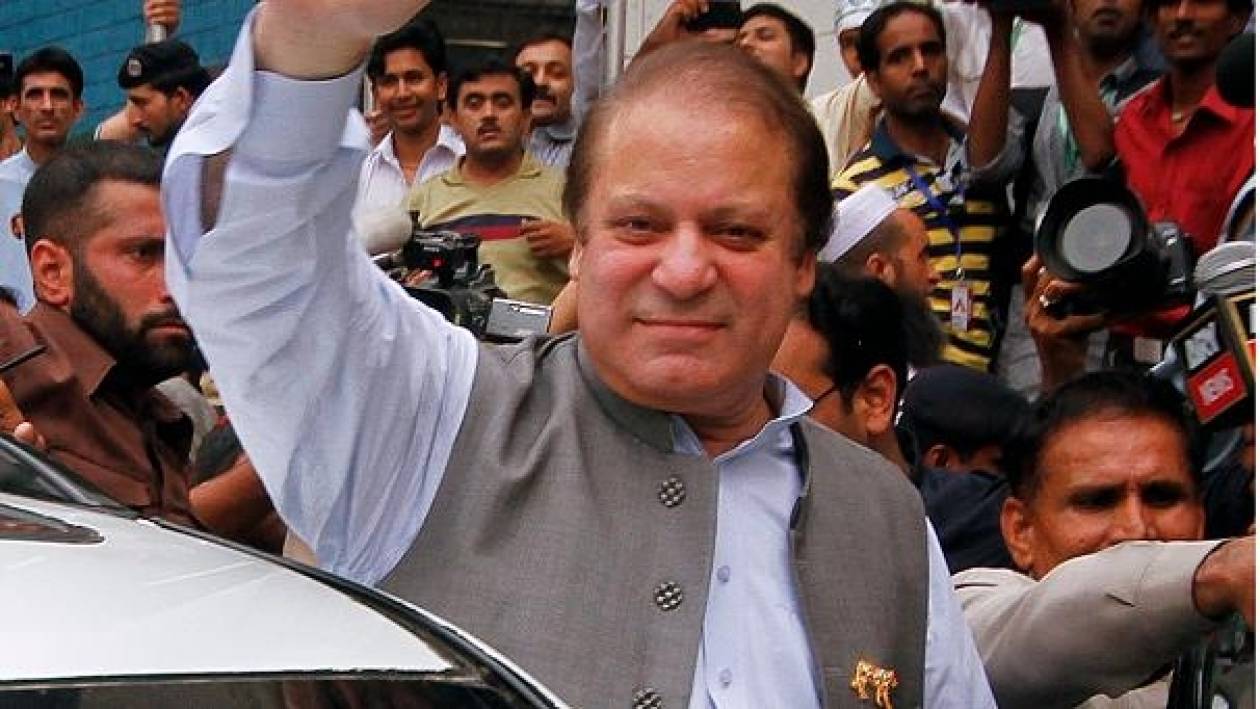 Έτοιμος για διάλογο με τους Ταλιμπάν ο νέος πρωθυπουργός του Πακιστάν