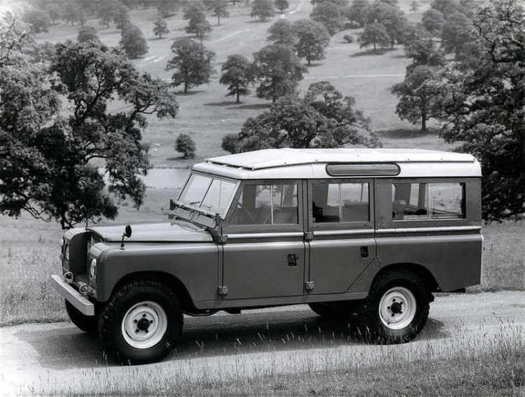 Land Rover: 65 χρόνια Defender