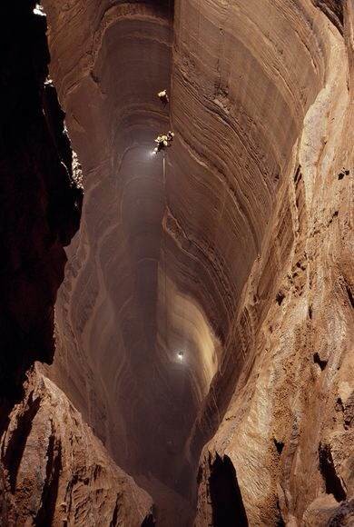Η βαθύτερη σπηλιά στον κόσμο! (pics) 