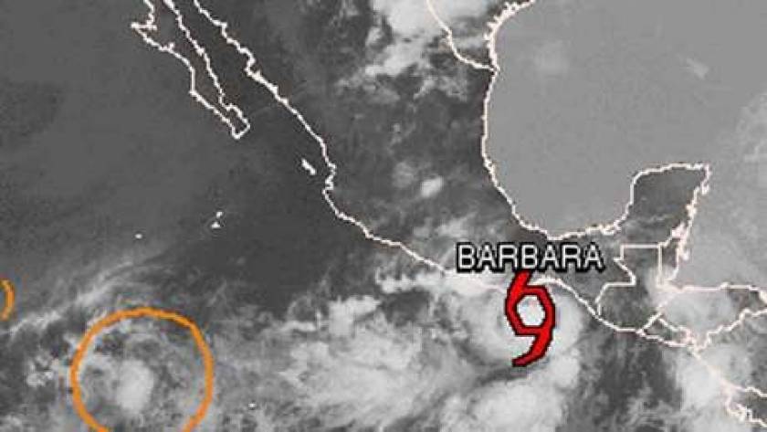 Δύο νεκροί από τον τυφώνα Μπάρμπαρα στο Μεξικό