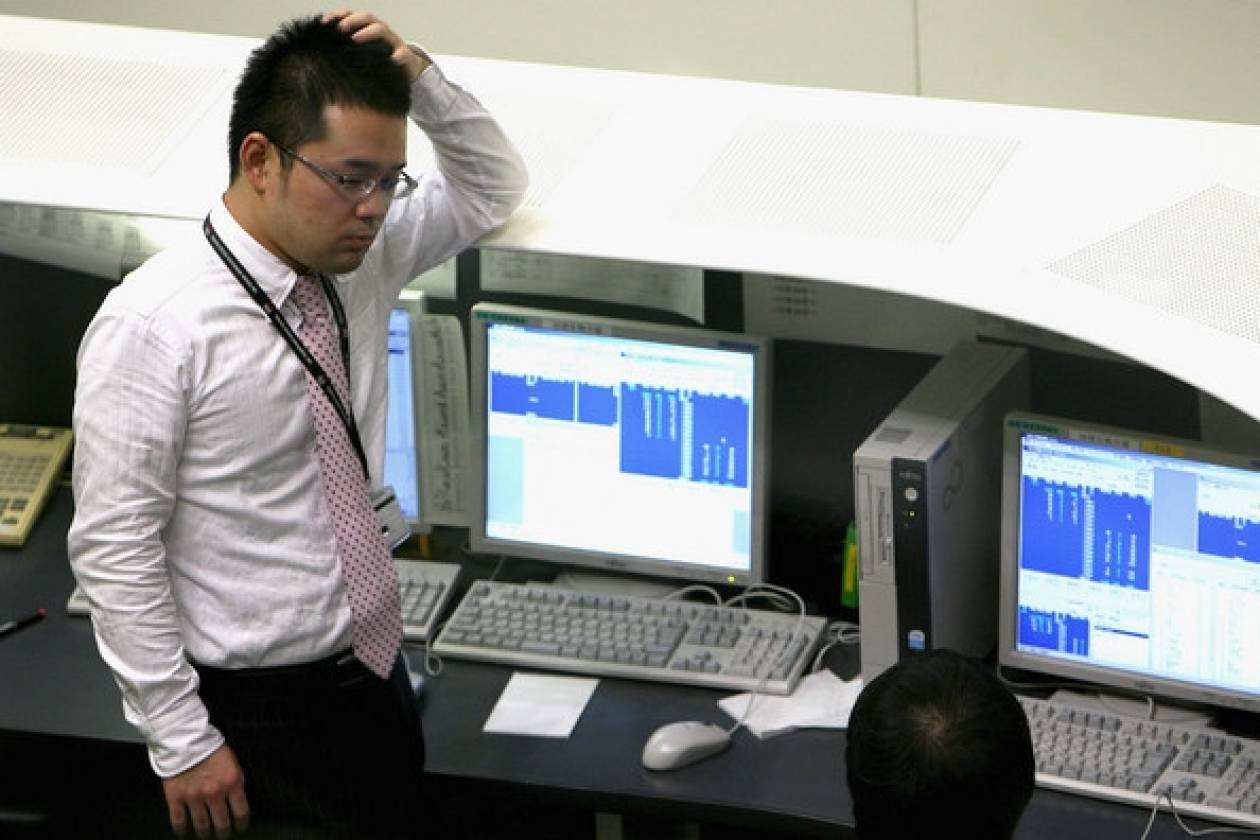«Βουλιάζει» μετά από μία ώρα συναλλαγών το χρηματιστήριο του Τόκιο