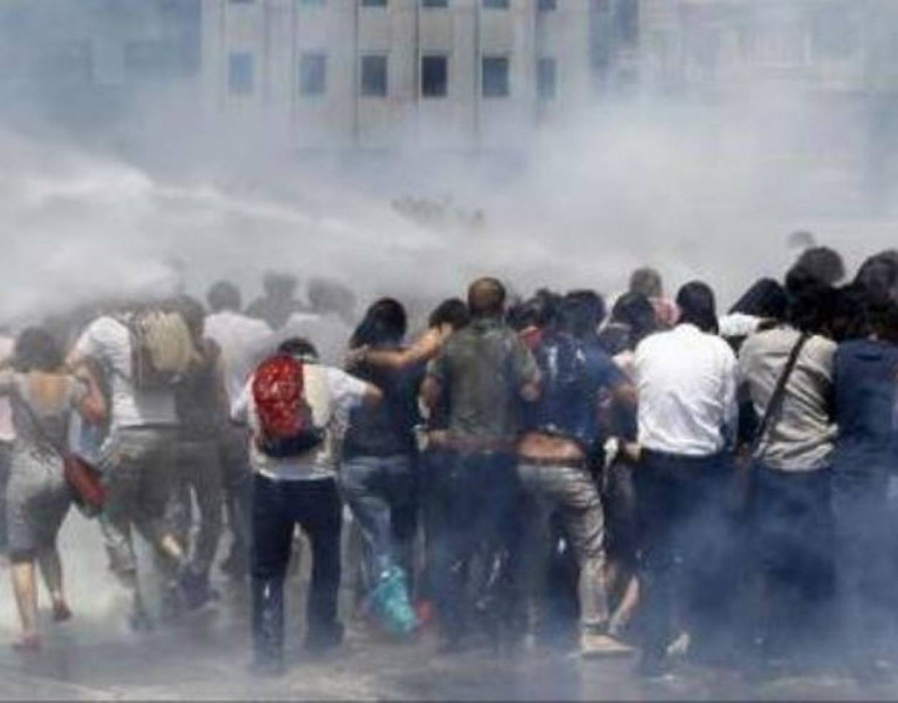 Κάνει πίσω ο Ερντογάν -Αποχωρούν οι αστυνομικές δυνάμεις