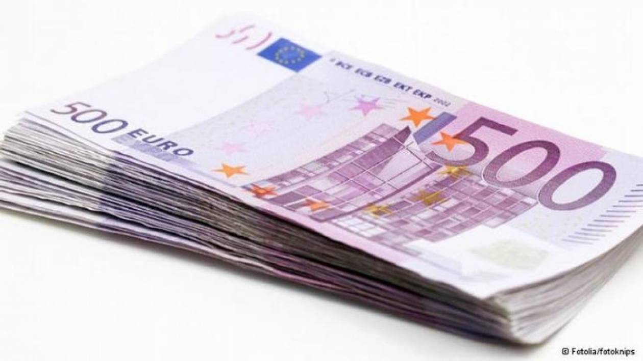 Μόνο εγκληματίες χρησιμοποιούν τα χαρτονομίσματα των 500 ευρώ