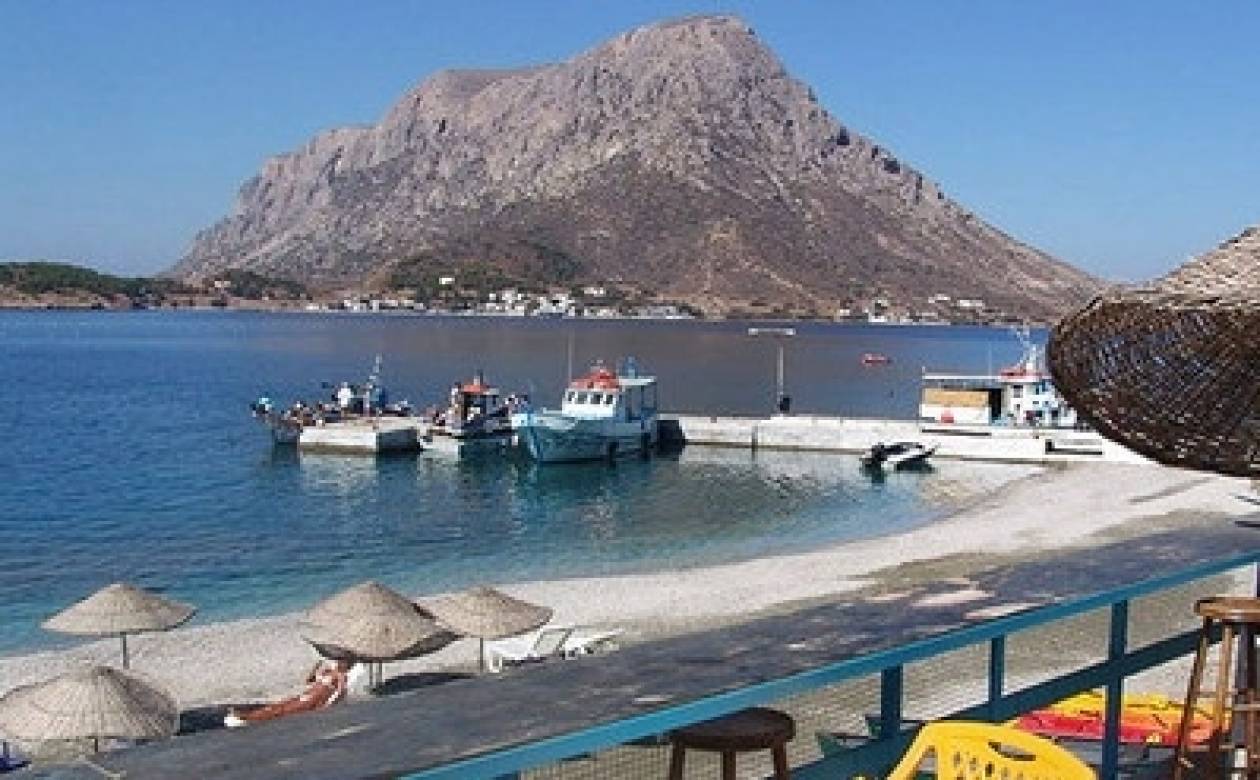 CNN: Στα καλύτερα beach bars του κόσμου 2 ελληνικά (pics)!