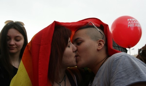 Athens gay pride: Εντυπωσιακές εικόνες από τις χθεσινές εκδηλώσεις
