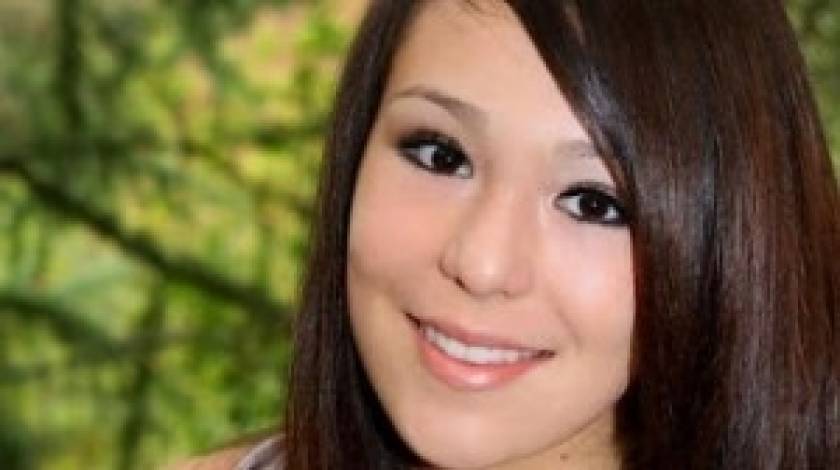 Έφηβοι εξώθησαν 15χρονη σε αυτοκτονία