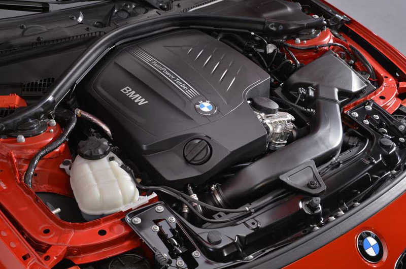 BMW 4 COUPE: Όμορφη και δυνατή