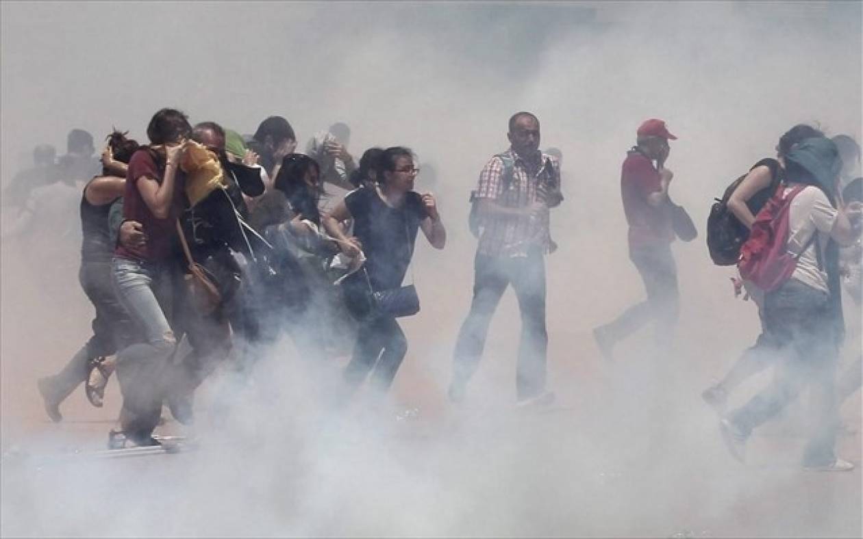 Τουρκία: Οι γιατροί καταγγέλλουν την επικίνδυνη χρήση δακρυγόνων