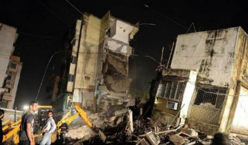 Ινδία: Κατάρρευση κτιρίου με νεκρούς στη Βομβάη