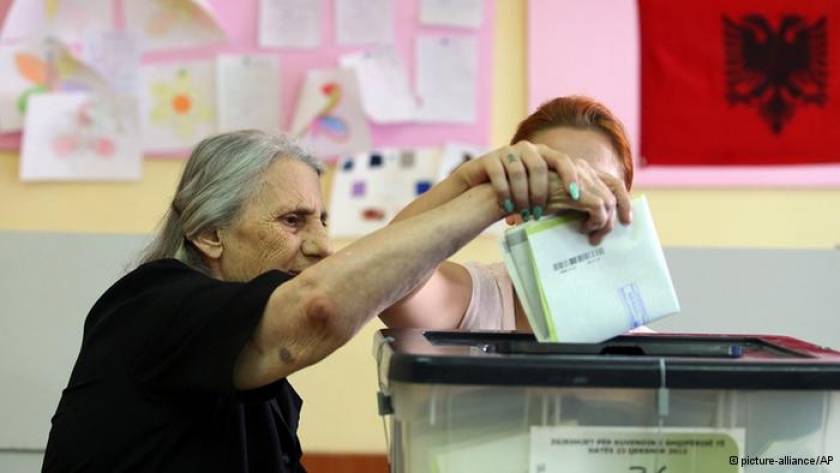 DW για Αλβανία: Ανοιχτό το εκλογικό αποτέλεσμα