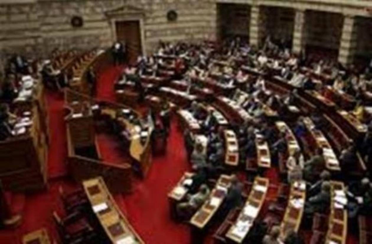 Αντιπαράθεση των εισηγητών των κομμάτων για το νομοσχέδιο της ΝΕΡΙΤ
