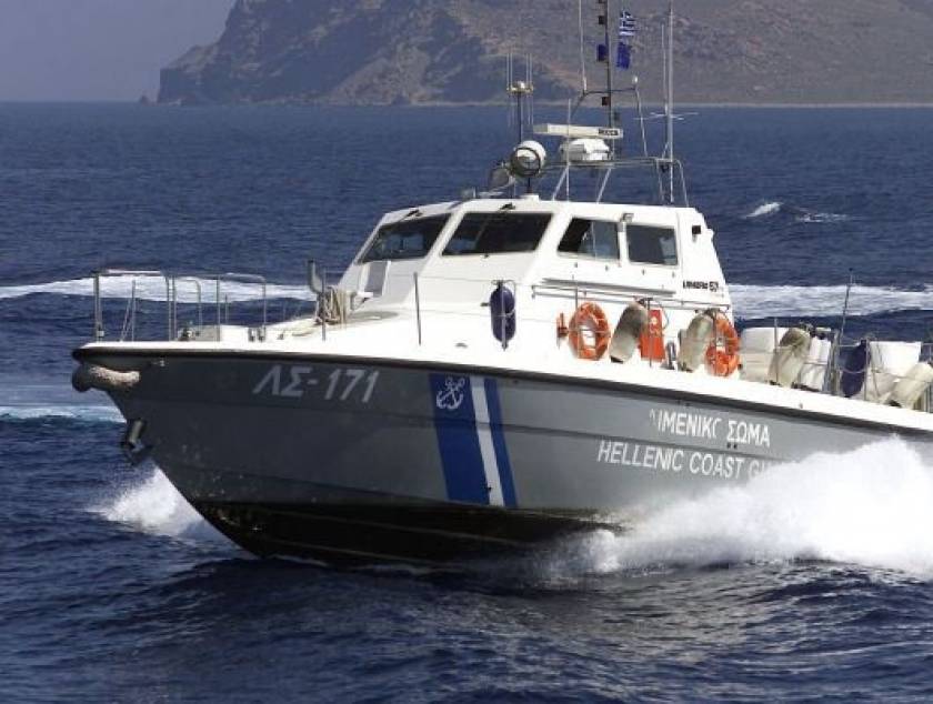 Συναγερμός νότια της Κρήτης-Εισροή υδάτων σε σκάφος