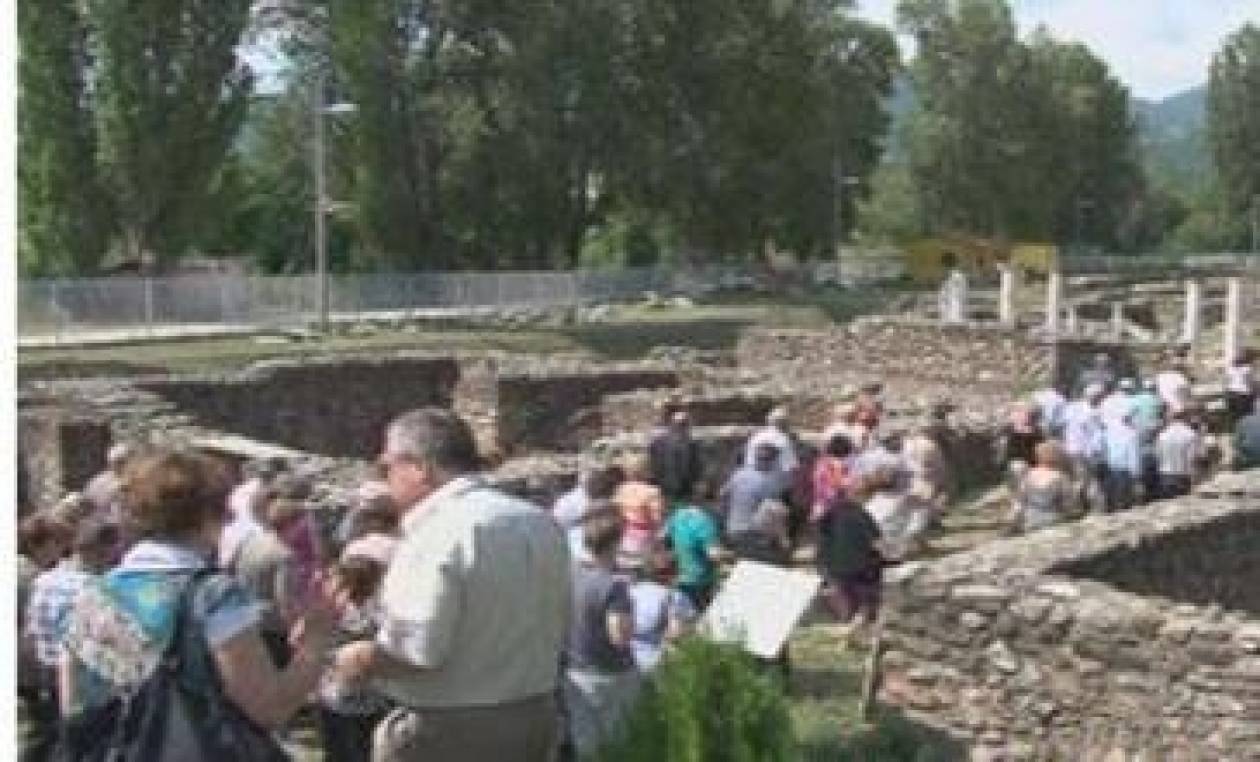 Ομογενείς επισκέφθηκαν το Μοναστήρι (Μπίτολα) στα Σκόπια