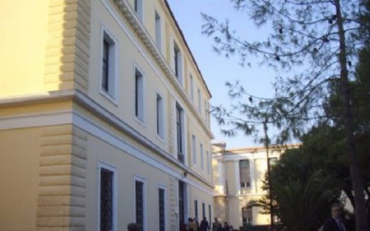 Ανάληψη ευθύνης για τον φάκελο «βόμβα» στο Πρωτοδικείο Αθηνών