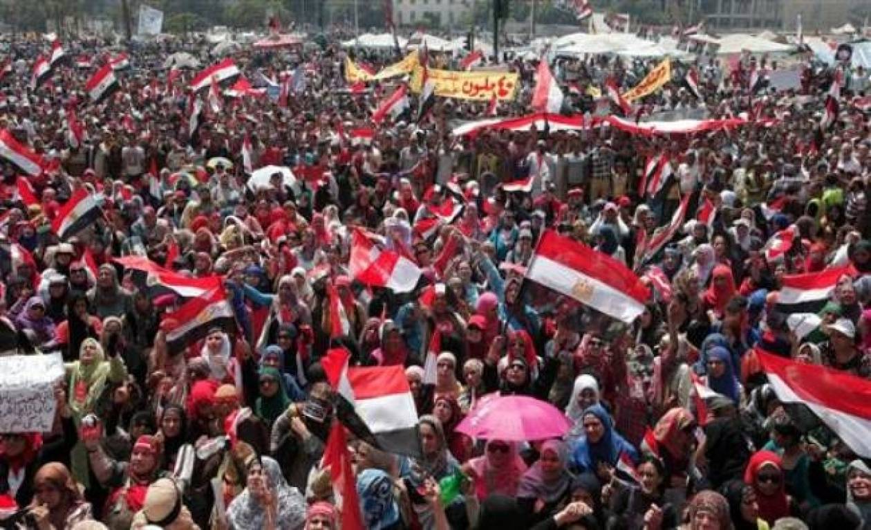 Αίγυπτος: Διαδηλώσεις υπέρ του Μόρσι από τη Μουσουλμανική Αδελφότητα