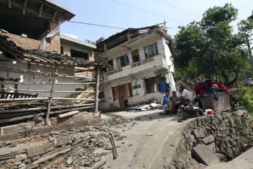 Τραγικός ο απολογισμός του σεισμού στην Κίνα- Στους 73 οι νεκροί