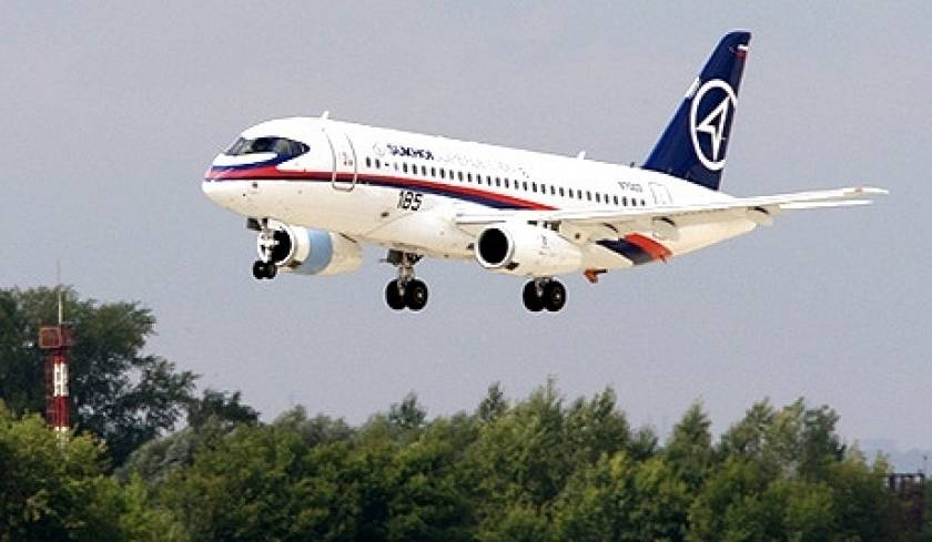 Μεξικό: Παρέλαβε το πρώτο από τα 20 ρωσικά αεροπλάνα SSJ100