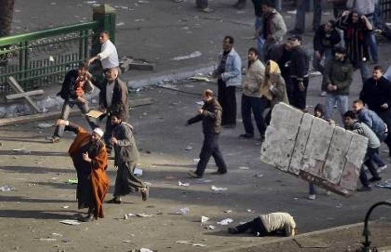 Πετροπόλεμος στην πλατεία Ταχρίρ