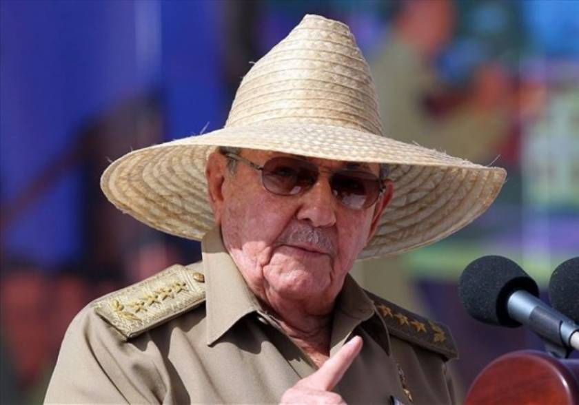 Ρ. Κάστρο: «Σε εποχή σταδιακής μεταβίβασης της εξουσίας η Κούβα»