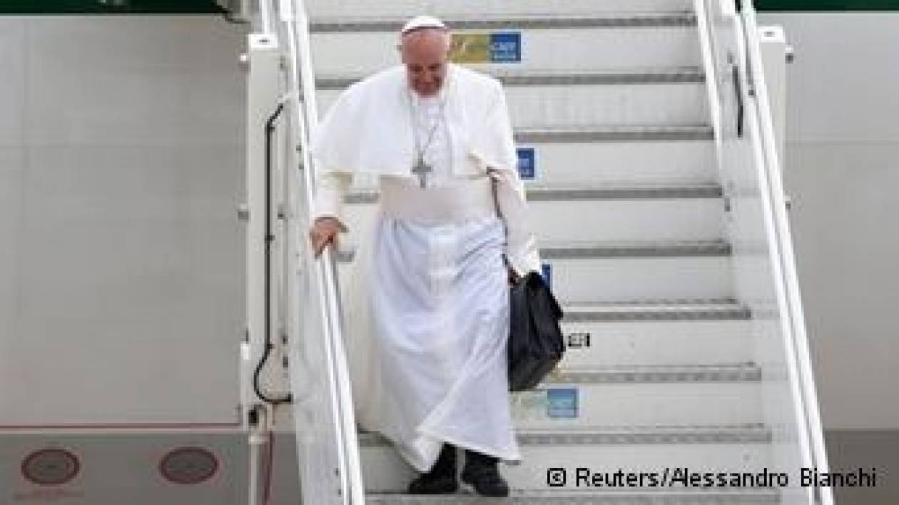 Γερμανικά ΜΜΕ για Πάπα: «Ποιος είμαι εγώ για να κρίνω;»