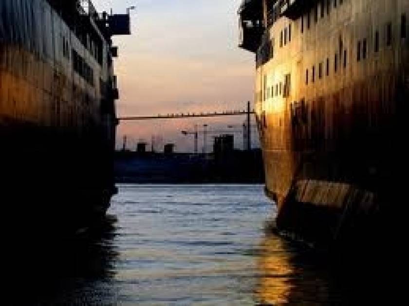 ΕΛΣΤΑΤ: Μείωση  στη διακίνηση επιβατών στα λιμάνια