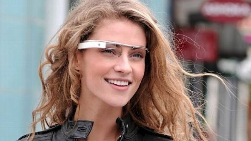 Απαγορευμένη η χρήση των γυαλιών της Google κατά την οδήγηση