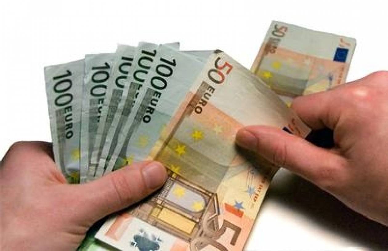 Στα €7 δισ. τα κρατικά έσοδα τον Ιούλιο