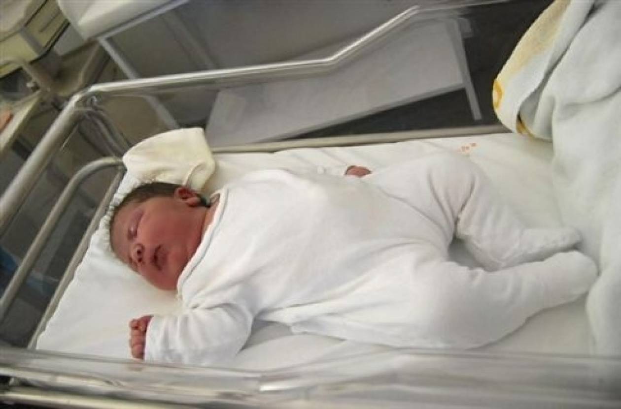 Δείτε: Μωρό-γίγας 6,2 κιλών γεννήθηκε στην Ισπανία!